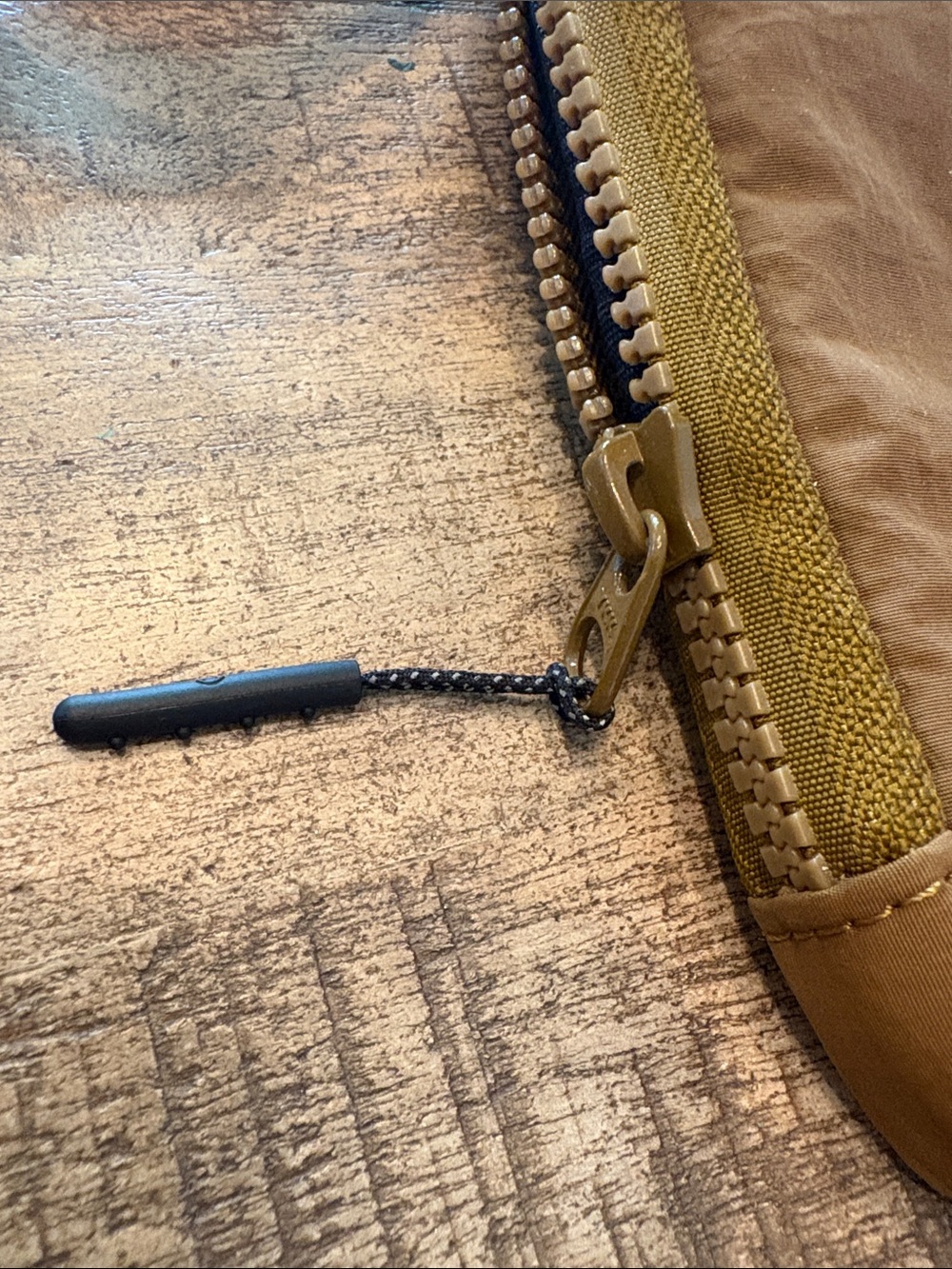 lululemon athletica Small Brown Sling Belt Bag with Black Strap - Picture 2 of 5